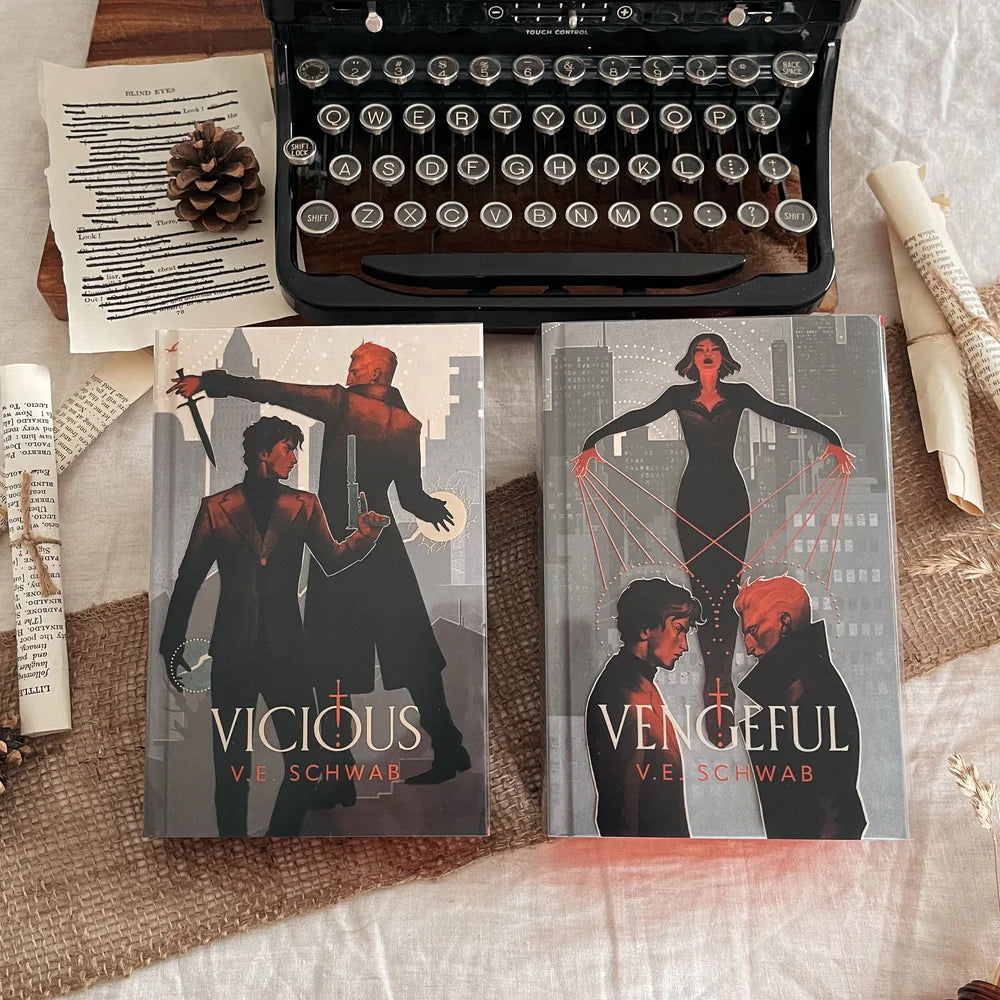 Vicious & Vengeful set (Illumicrate Exclusive)