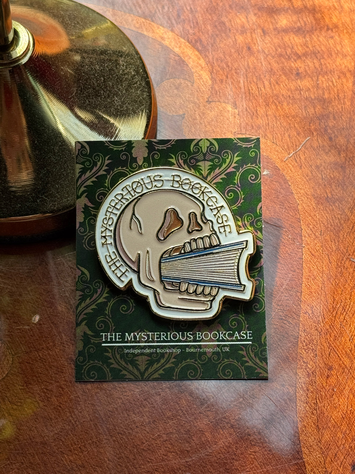 Skull Pin