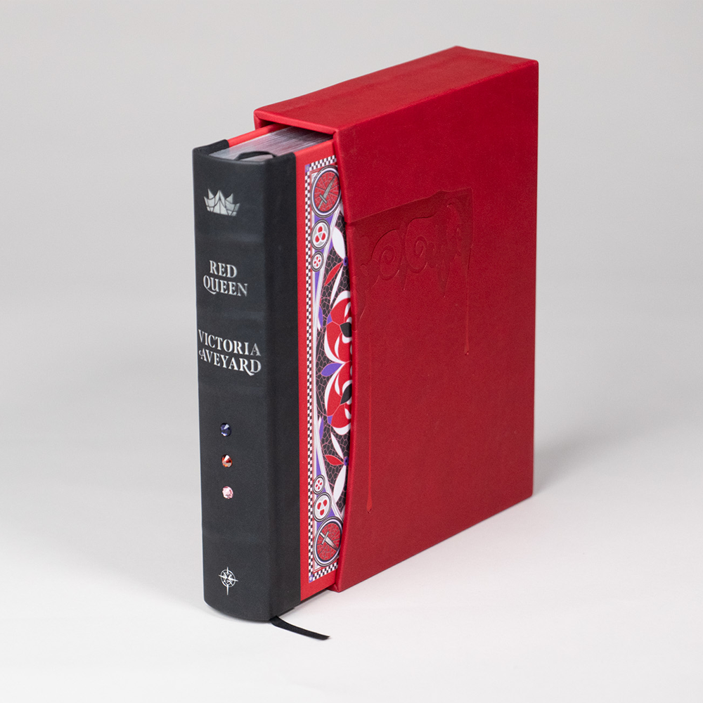 Red Queen (10th Anniversary Deluxe SIGNED Gemstone Edition with Slipcase)
