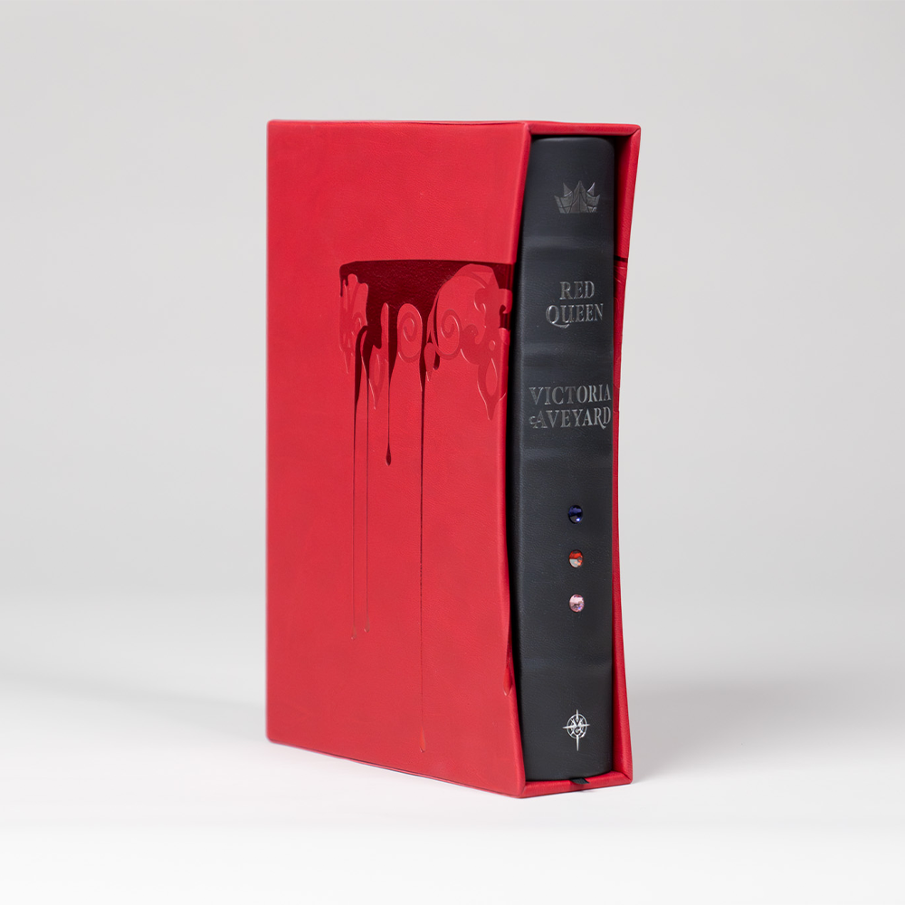 Red Queen (10th Anniversary Deluxe SIGNED Gemstone Edition with Slipcase)
