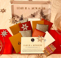 Death In A Snowstorm, A Christmas Murder Mystery / Advent Calendar