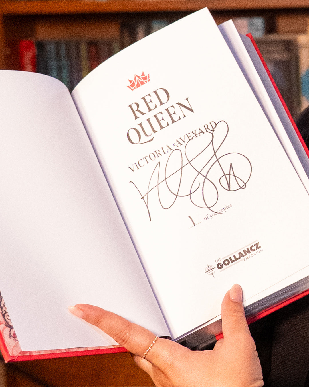 Red Queen (10th Anniversary Deluxe SIGNED Gemstone Edition with Slipcase)